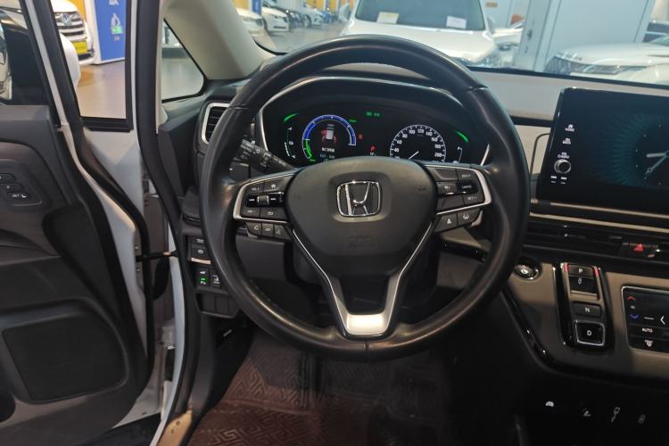 Used Honda Elysion 2024 2.0L eHEV Ultimate Edition
