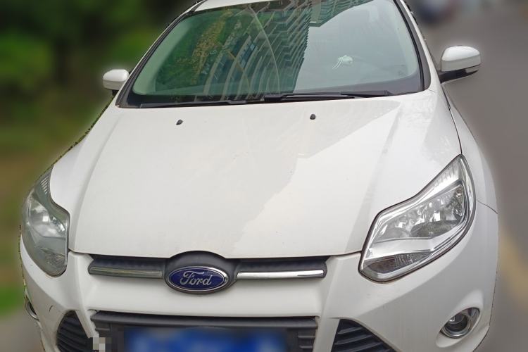 Used Ford Focus 2012 Sedan 1.6L Manual Fashion Edition

