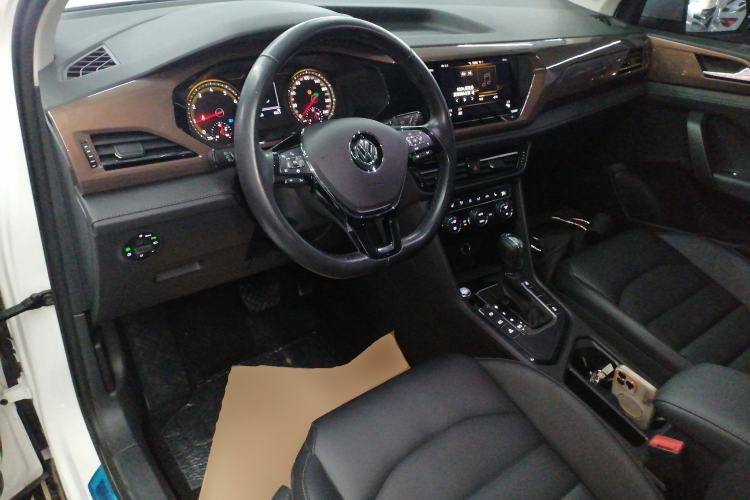 Used Volkswagen Tharu 2020 280TSI Two-Wheel Drive Luxury Plus Version China VI Standard
