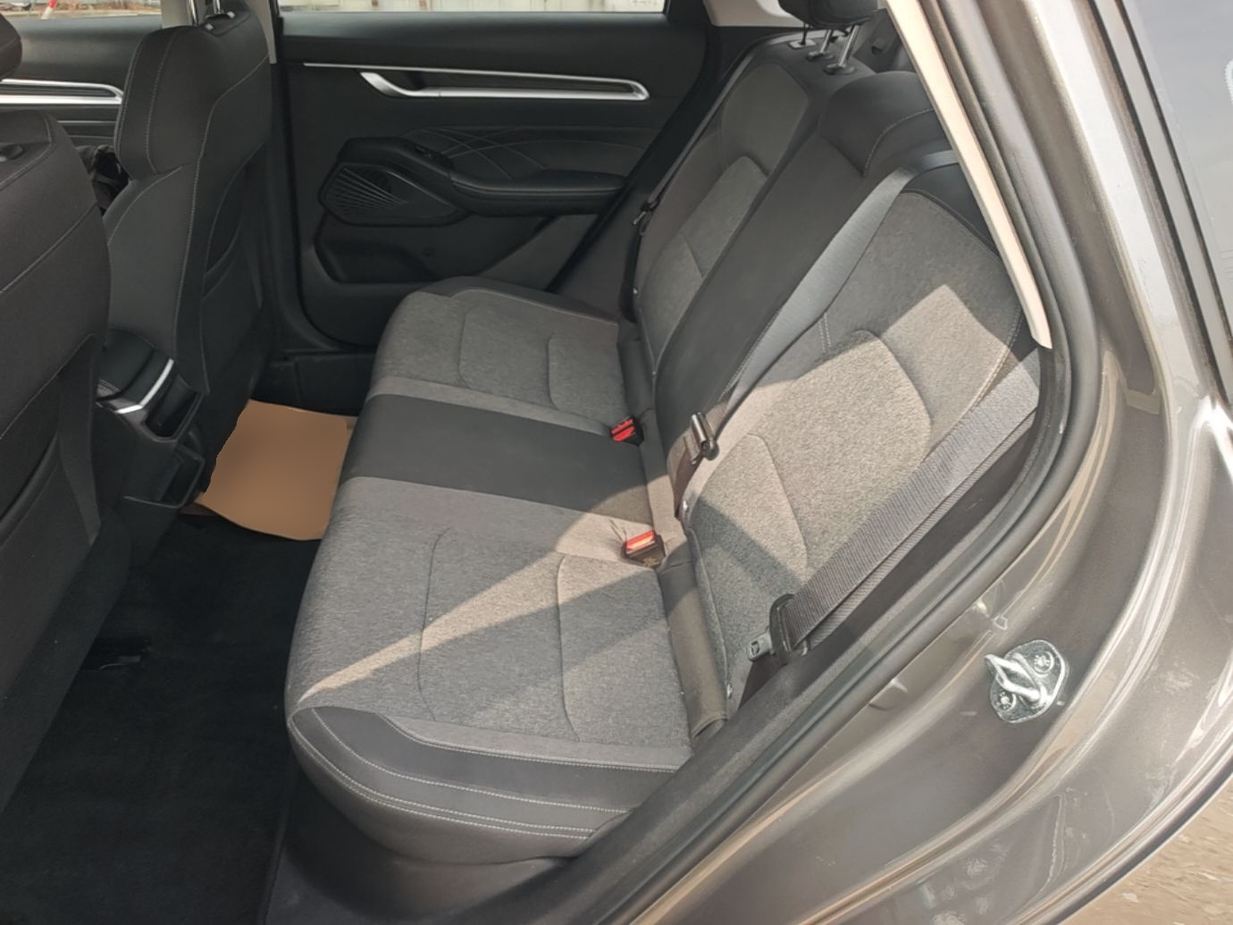 Geely Auto Emgrand 2025 4th Generation 1.5L Manual - Starry Edition — снимка 20