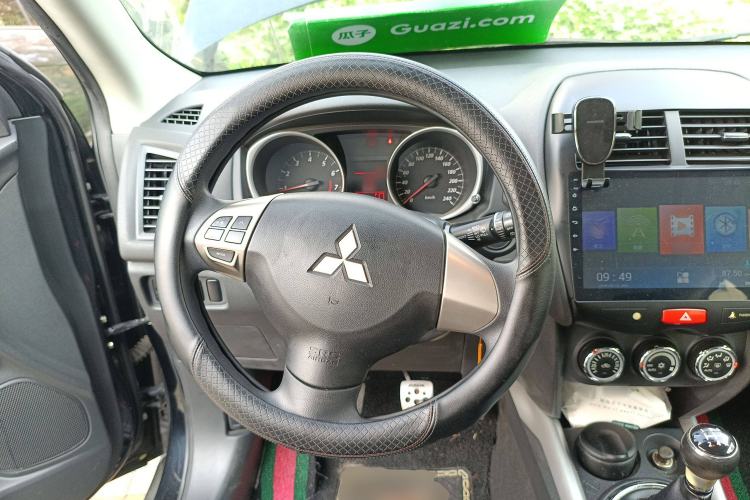 Used Mitsubishi ASX 2013 2.0L Manual Two-Wheel Drive Comfort Edition Steering Wheel