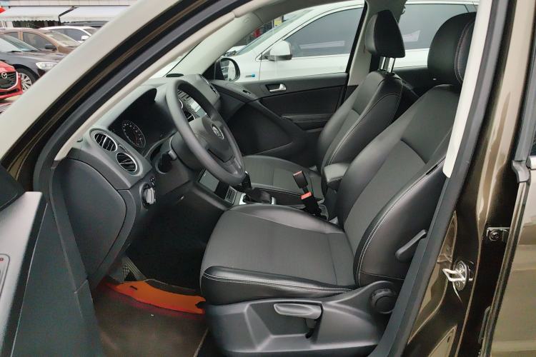 Used Volkswagen Tiguan L 2016 300TSI Automatic Two-Wheel Drive Trend Edition