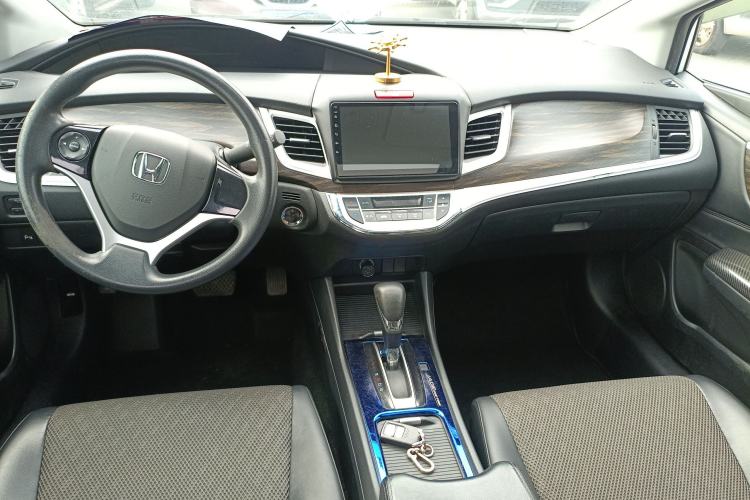 Used Honda Jade 2017 1.8L automatic Comfort version 5 seats