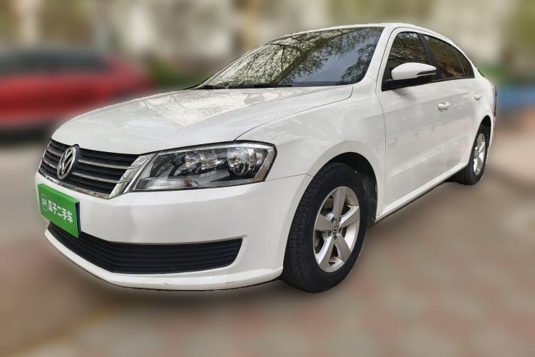 Used Volkswagen Lavida 2015 1.6L Automatic Fashion Edition