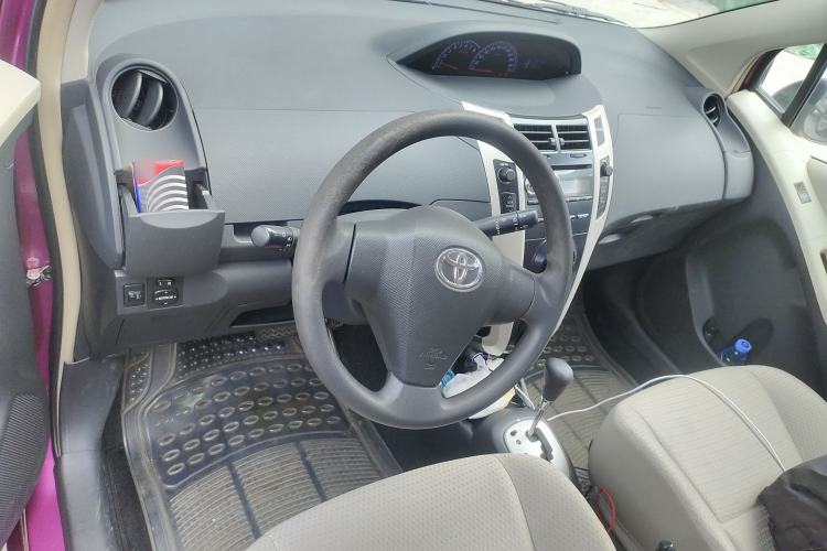 Used Toyota Yaris 2011 1.6E Automatic Charm Edition