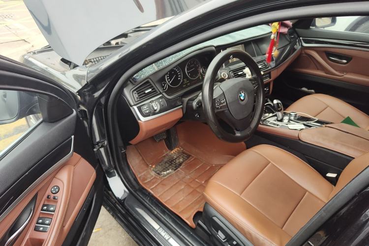 Used BMW 5 Series 2014 520Li Elegant Model