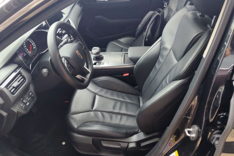 Used Hongqi H5 2022 Classic Model 1.5T DCT Flagship Edition Left Front Seat