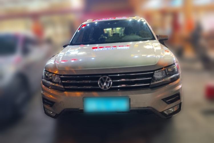 Used Volkswagen Tiguan L 2019 330TSI Automatic Two-Wheel Drive Smart Luxury Version China VI Standard
