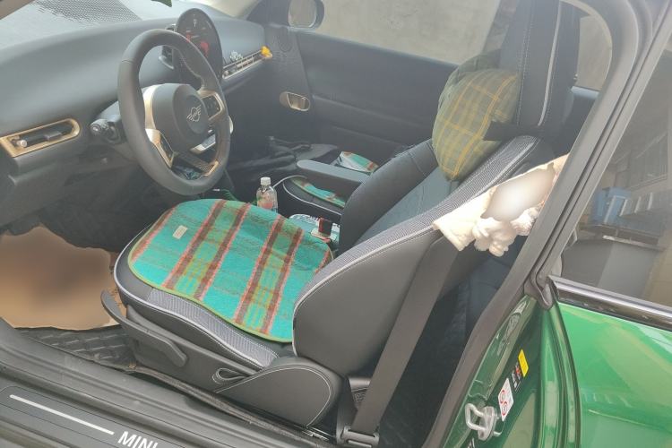 Used MINI Electric MINI COOPER 2025 Model Facelift 466km COOPER E Classic Style
