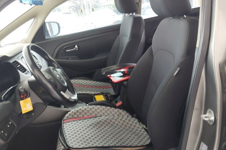 Used Kia Carens 2013 2.0L 7-Seater Automatic Standard Version China IV Standard
