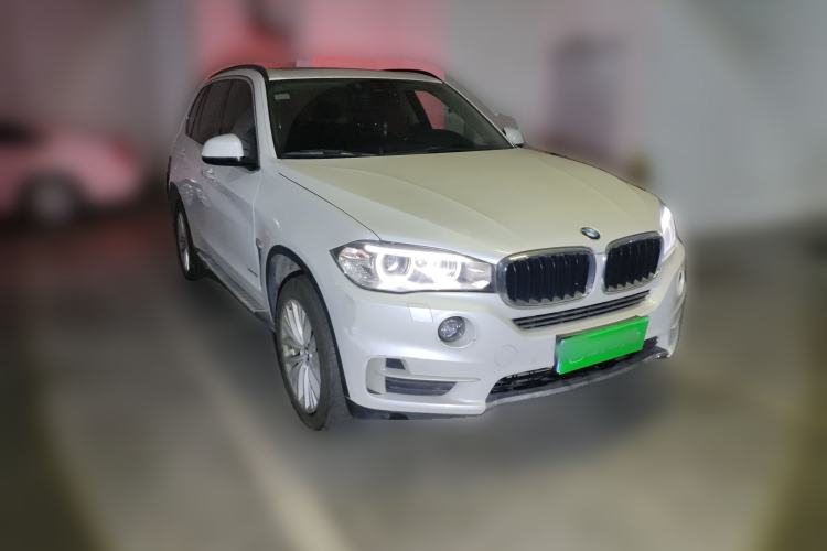 Used BMW X5 2015 xDrive28i
