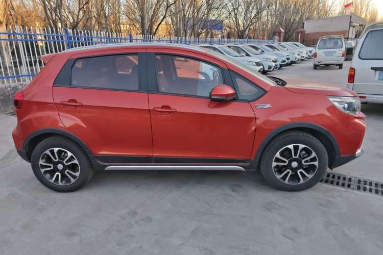 Used Geely Auto Vision X3 2017 1.5L Manual Elite Model
