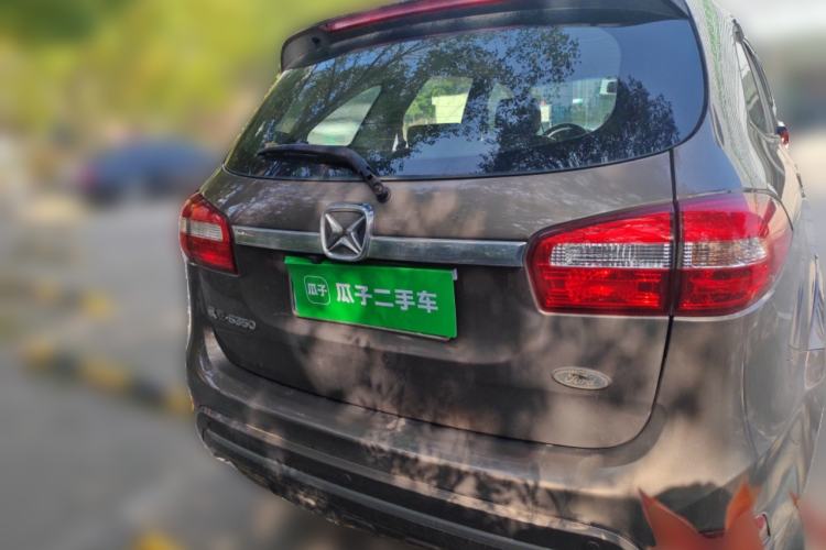 Used JMC Yusheng S350 2013 2.4T Automatic 2WD Diesel Luxury Edition 5 Seats Rear