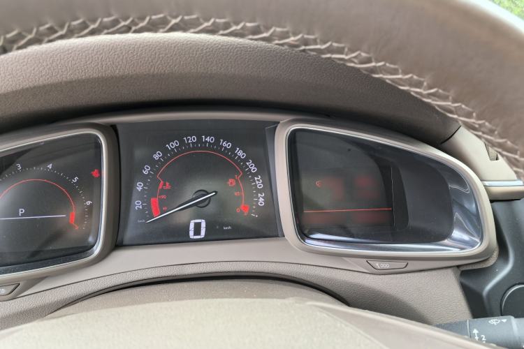 Used DS 5LS 2014 1.6T Elegant Version THP160
