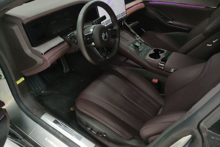 Used Denza Z9GT 2024 1100 Four-Wheel Drive Ultra Version Left Front Seat