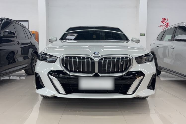 Used BMW i5 2024 eDrive 35L M Sport Package