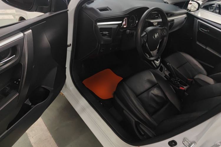 Used Toyota Levin 2016 Dual-Engine 1.8H GS E-CVT Elite Model with Sunroof Driver Seat