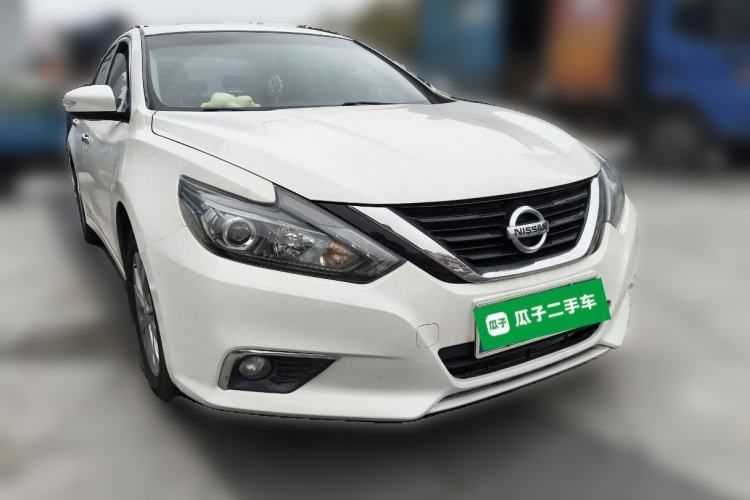 Used Nissan Teana 2016 Revised Version 2.0L XL Comfort Edition Front Right 45 Deg