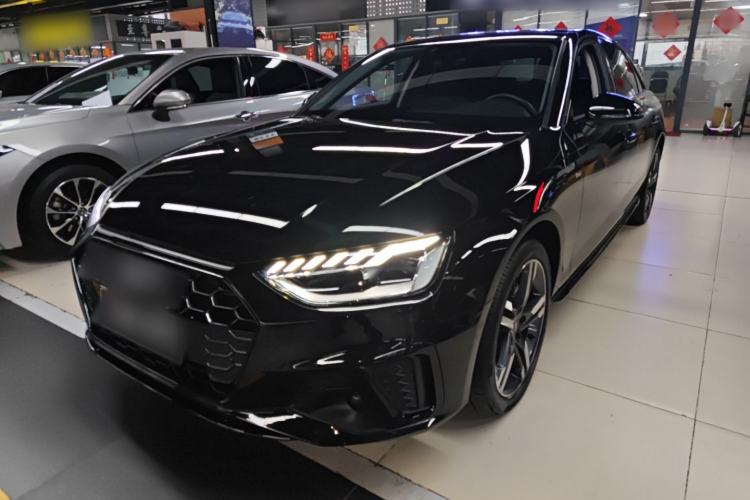 Used Audi A4L 2022 40 TFSI Luxury Dynamic Model