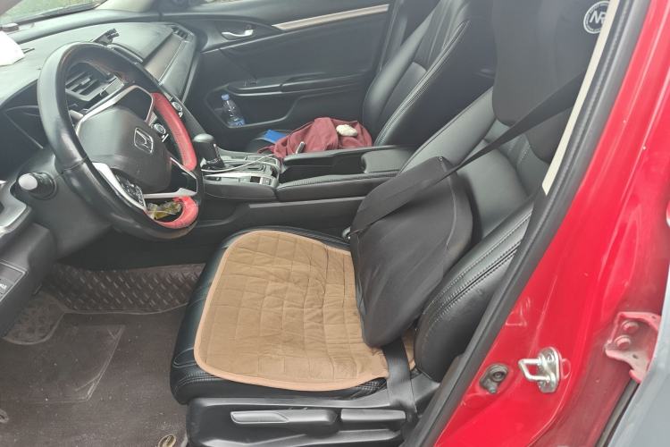 Used Honda Civic 2016 220TURBO CVT Luxury Edition Left Front Seat