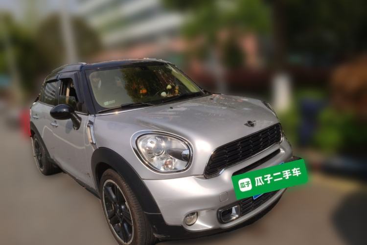 Used MINI Countryman 2011 1.6T COOPER S ALL4 Front Right 45 Deg