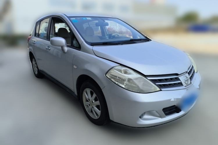 Used Nissan Tiida 2008 1.6L Automatic Fashion Edition Front Right 45 Deg