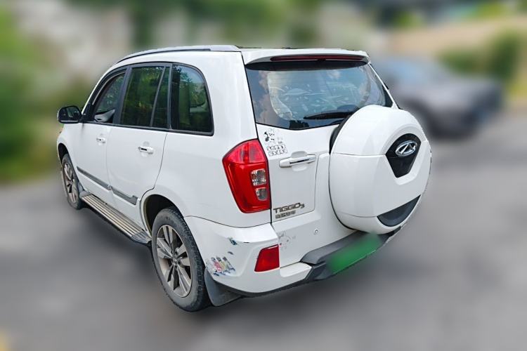 Ojetý Chery Tiggo 3 2016 1.6L Manual ZhiShang Edition