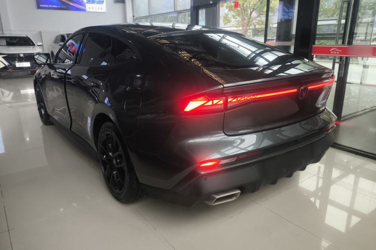 Used Changan UNI-V 2024 1.5T Prestige Edition
