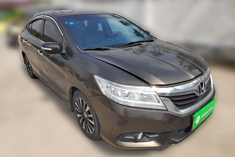 Used Honda Crider 2013 1.8L automatic luxury edition Front Right 45 Deg