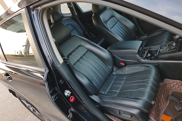 Used Honda Breeze 2023 240TURBO Two-Wheel-Drive Luxury Edition 5 Seats Right Front Seat