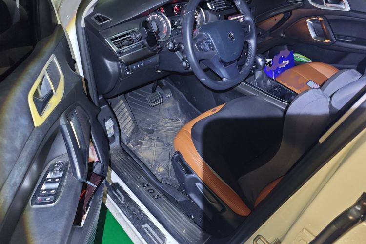 Used Peugeot 408 2016 1.6T Automatic Luxury Edition Driver Seat