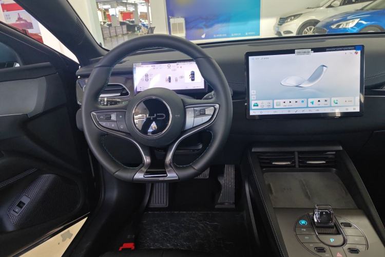 Used BYD Seal 06 New Energy 2025 DM-i Smart Drive 120KM Deluxe Model Steering Wheel
