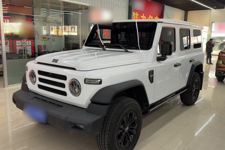 Used 212 T01 2024 2.0T Explorer