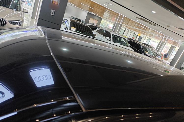 Used Land Rover Discovery Sport 2019 240 PS SE Dynamic Version China VI Standard Roof