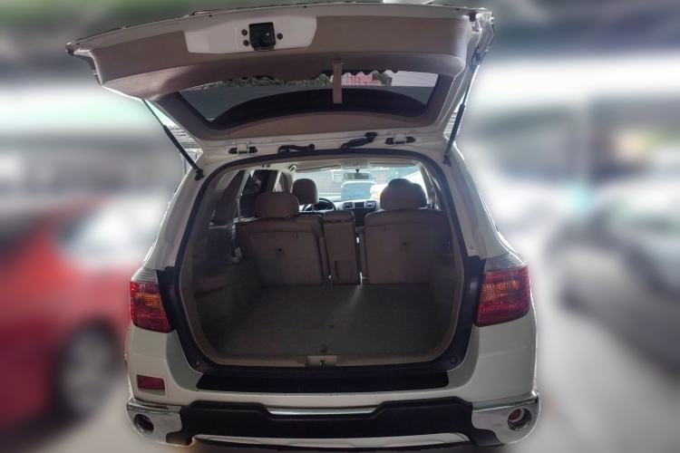 Used Toyota Highlander 2011 2.7L Two-Wheel Drive 5-Seater Sport Edition Trunk