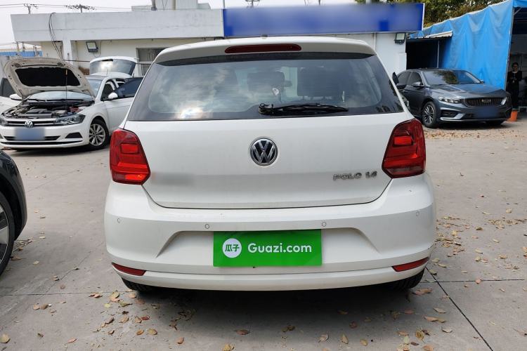 Used Volkswagen Polo 2014 1.6L Automatic Comfort Edition
