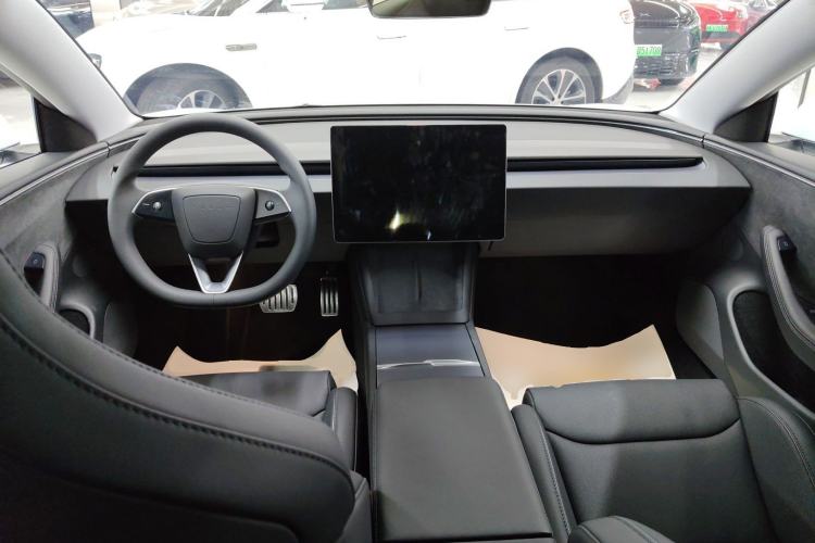 Used Tesla Model 3 2024 High-Performance All-Wheel-Drive Version