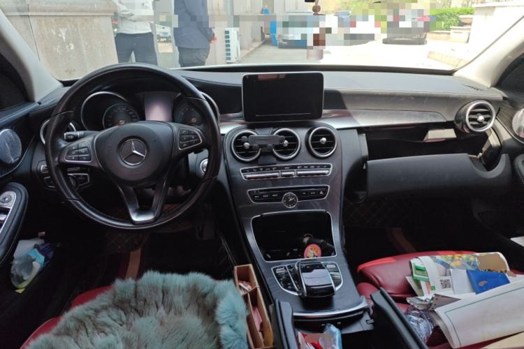 Used Mercedes-Benz C-Class 2017 Restyled C 180 L Fashion Edition Sport Version Center Console