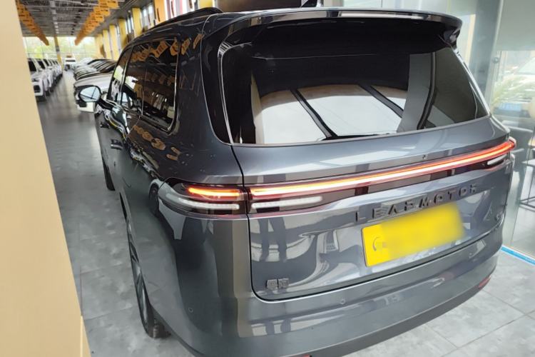 Used Leapmotor C16 2026 Extended-Range 280 LiDAR Zhizun Edition 6 Seats Rear Left 45 Deg