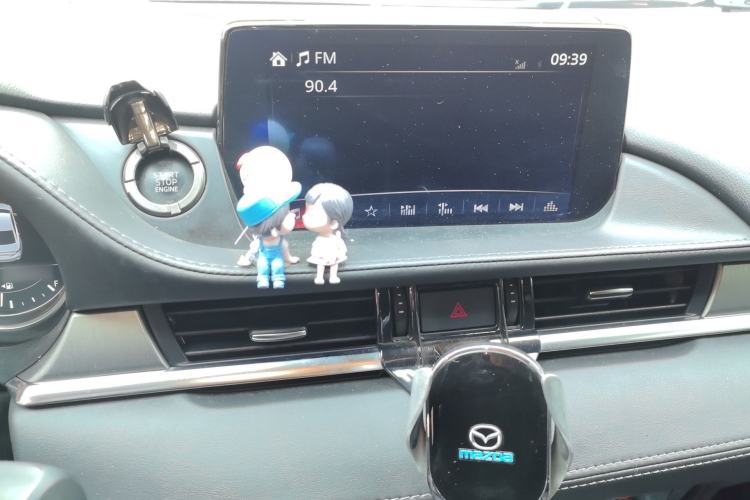 Used Mazda Atenza 2020 2.0L Blue Sky Luxury Edition Audio And AC Panel