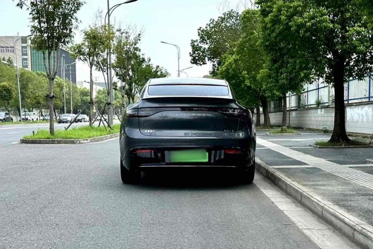 Used Hima Luxeed R7 2024 All-Electric 802 km Max