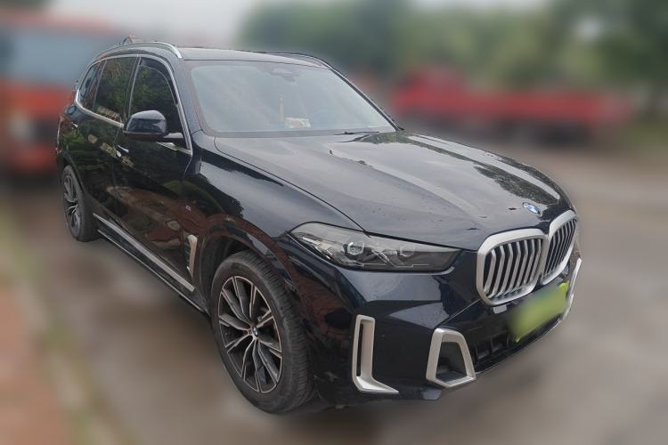 Used BMW X5 2023 xDrive 30Li M Sport Package
