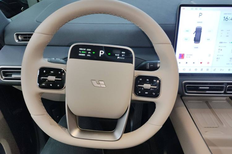 Used Li Auto MEGA 2025 Home Family Special Edition
