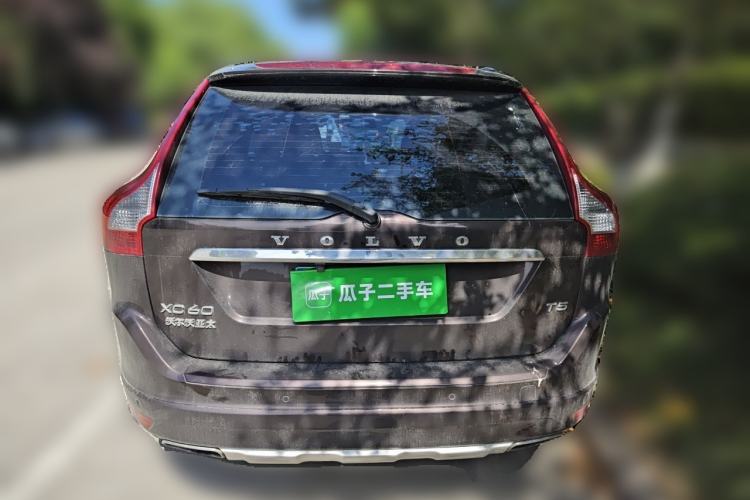 Used Volvo XC60 2017 T5 Smart Upgrade Edition
