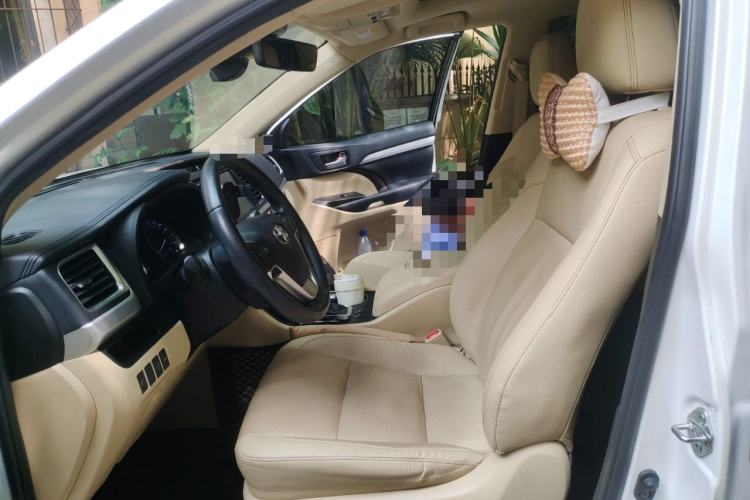 Used Toyota Highlander 2018 2.0T Four-Wheel Drive Luxury Version 7 Seats China VI Standard