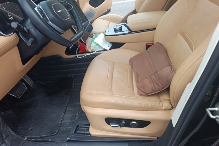 Used SERES SF5 2021 Four-Wheel Drive Freedom Expedition Edition