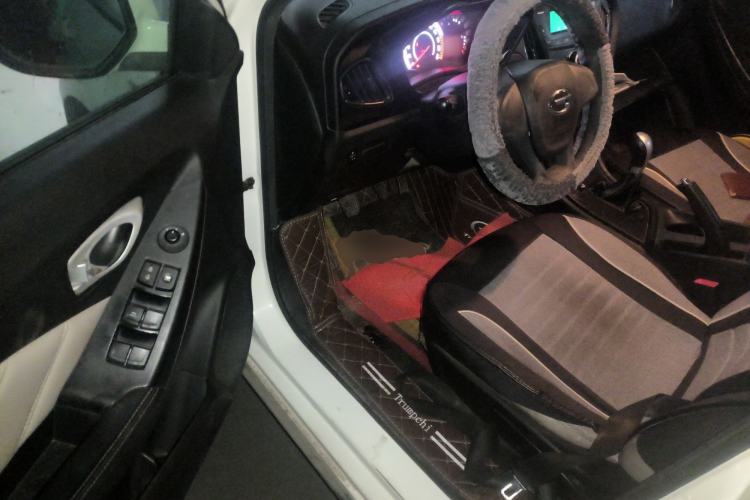 Used GAC Trumpchi GA3S Vision 2014 1.6L Manual Elite Edition