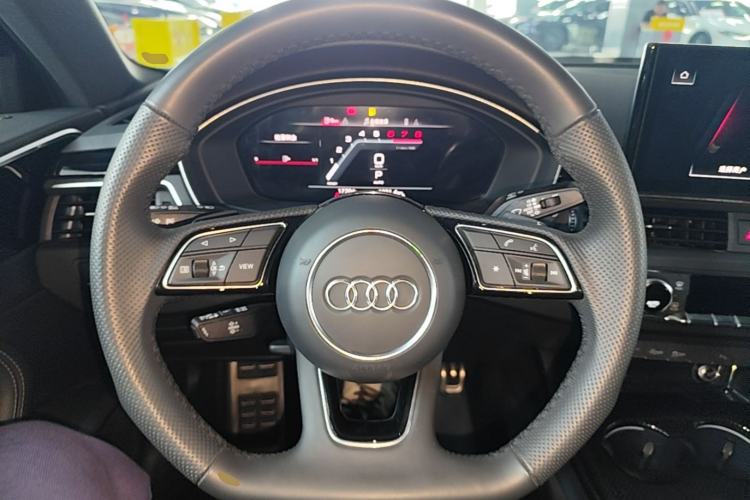 Used Audi A4L 2024 40 TFSI Luxury Dynamic Edition Steering Wheel