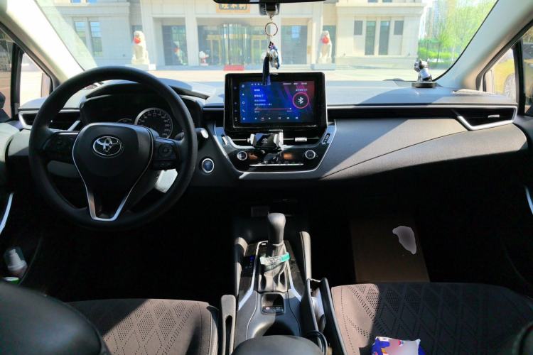 Used Toyota Corolla 2021 Dual-Motor 1.8L E-CVT Elite Edition