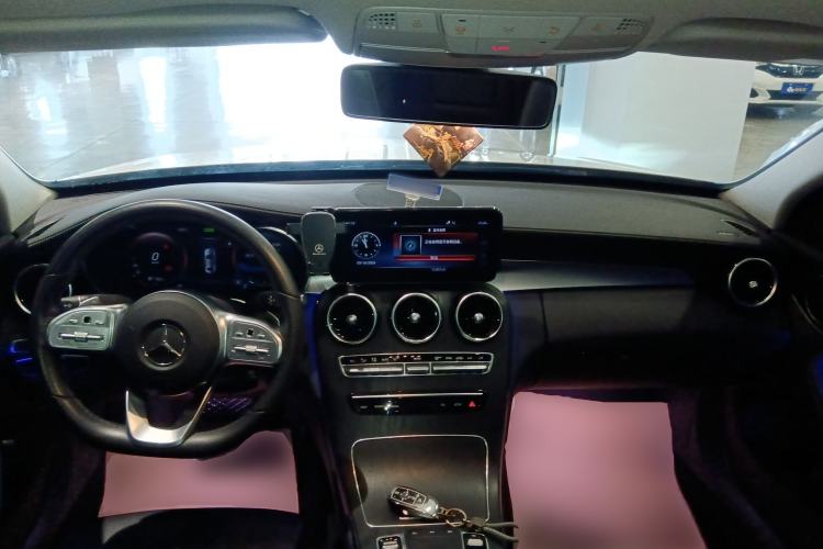 Used Mercedes-Benz C-Class 2021 C 260 L Sport Edition Center Console